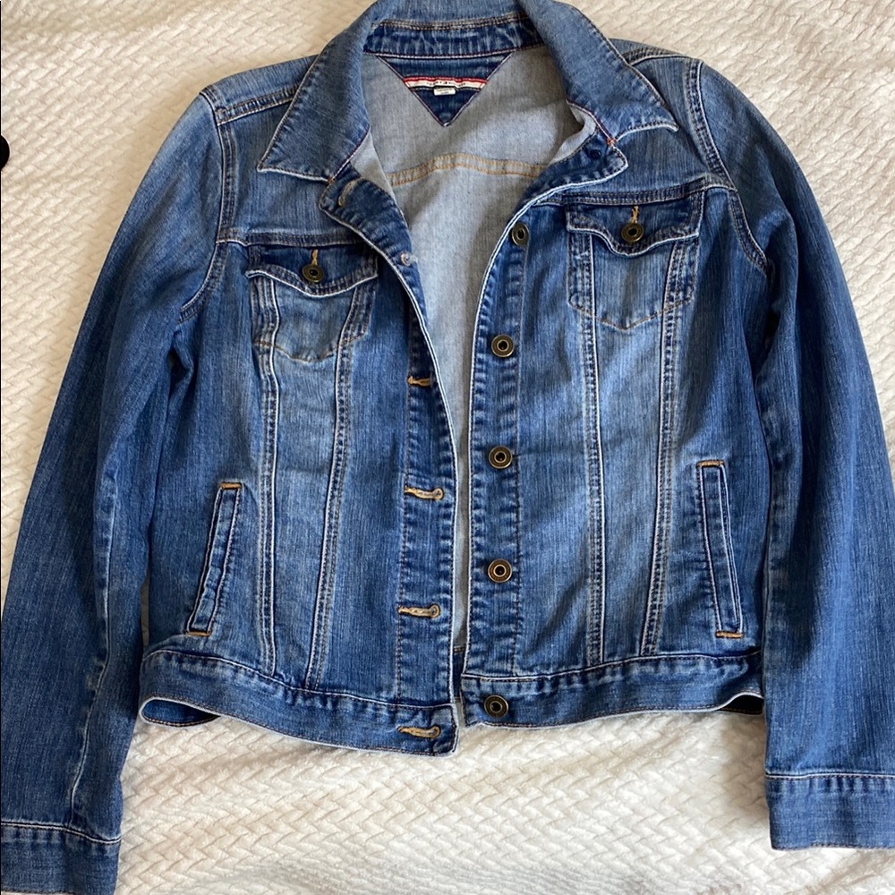 Tommy Hilfiger Blue Jean Jacket Classic Denim Style